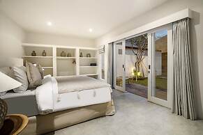 A Casa Di Renucci by Alfred in Bali