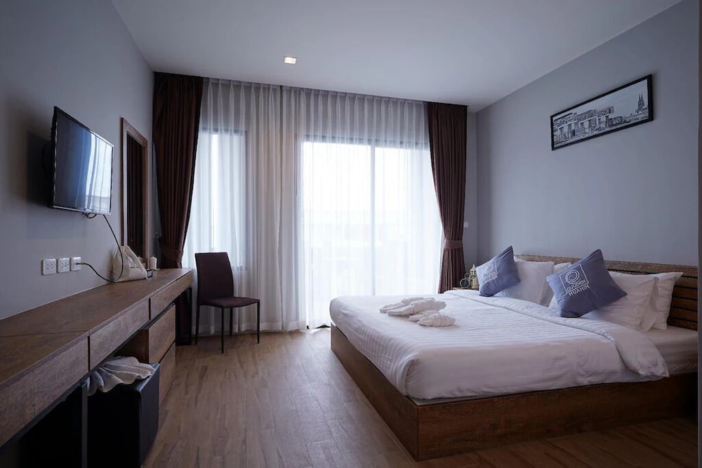 Guuden Huahin Hotel
