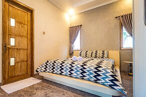 Alam Desa Homestay by AGATA