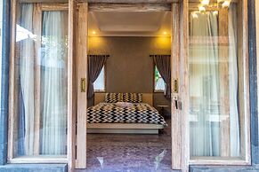 Alam Desa Homestay by AGATA