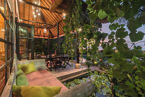 Villa Kupu Kupu Tulip