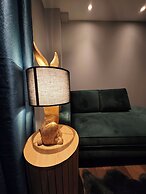 Pinnacle Suites