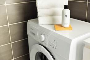 Airy and Bright one-Bedroom apt