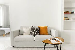 Airy and Bright one-Bedroom apt