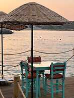 AKVARYUM BUTİK OTEL KARABURUN