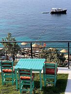 AKVARYUM BUTİK OTEL KARABURUN