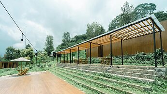 Bobocabin Gunung Mas