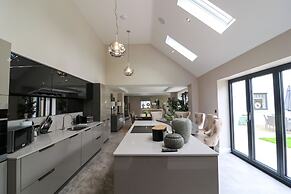 Northumberland Luxury Stays - The Chivits