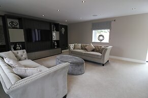 Northumberland Luxury Stays - The Chivits