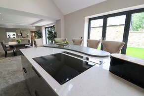 Northumberland Luxury Stays - The Chivits