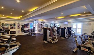 Seven Seas Côte d'Azur by PSR