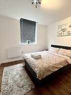 Captivating 2-bed Apartment in Bedford