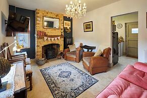 Beautiful 2-bed Victorian House in Stamford