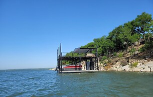 New Best Location Spectacular Views Dock Arcade