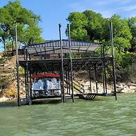 New Best Location Spectacular Views Dock Arcade