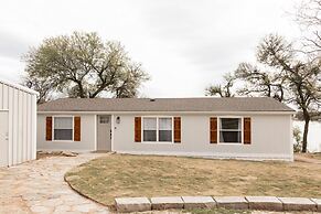 New Best Location Spectacular Views Dock Arcade