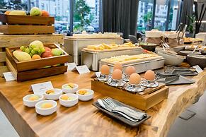 The Alley by Kanopian