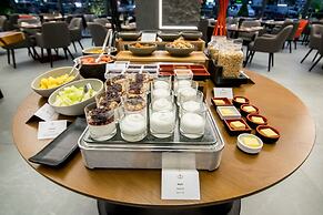 The Alley by Kanopian