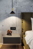 The Alley by Kanopian