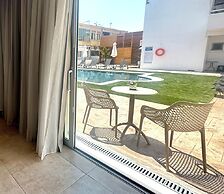 Sun Plaza Suites - Adults Only