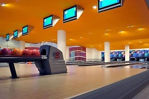 Sun Plaza Suites - Adults Only