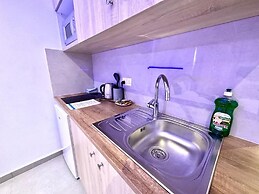 Sun Plaza Suites - Adults Only