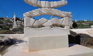 Sun Plaza Suites - Adults Only