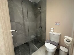 Sun Plaza Suites - Adults Only