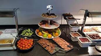 Sun Plaza Suites - Adults Only