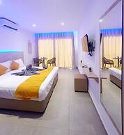 Sun Plaza Suites - Adults Only