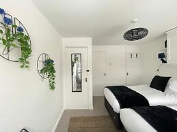 Sapphire House in Cambridge