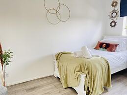 Onyx House in Peterborough