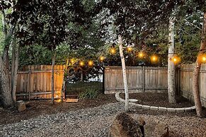 Backyard Oasis Close to Town Fast Wi-fi Quiet