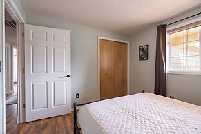 Backyard Oasis Close to Town Fast Wi-fi Quiet