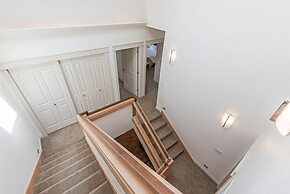 Rooftop Deck Walk to River Downtown Fire pit