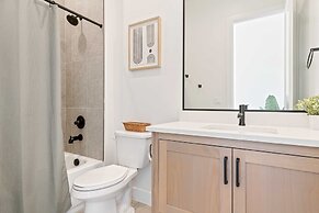 Paradise Shores 8 Bedroom Home