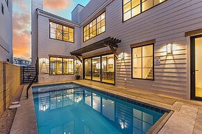 Paradise Shores 8 Bedroom Home