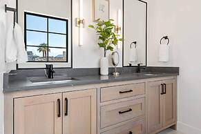 Paradise Shores 8 Bedroom Home