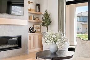 Paradise Shores 8 Bedroom Home