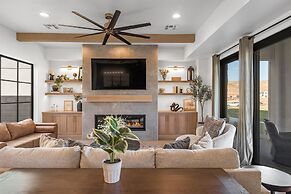 Paradise Shores 8 Bedroom Home