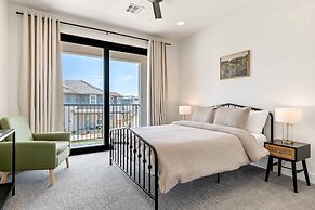 Paradise Shores 8 Bedroom Home