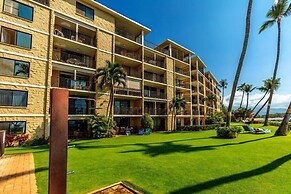Kihei Beach, #507 1 Bedroom Condo by RedAwning