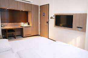 AMRISE HOTEL KITCHENER