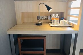AMRISE HOTEL KITCHENER