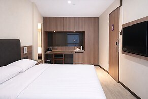 AMRISE HOTEL KITCHENER