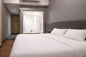 AMRISE HOTEL KITCHENER