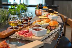 Cambria Hotel Spokane Airport