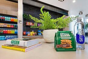 Cambria Hotel Spokane Airport