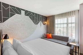 Cambria Hotel Spokane Airport