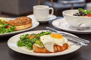 Cambria Hotel Spokane Airport